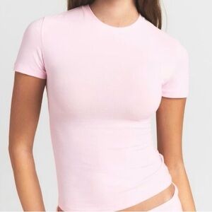 LIMITED EDITION/Skims Cotton Jersey T-Shirt/Size XL/Color:  RED